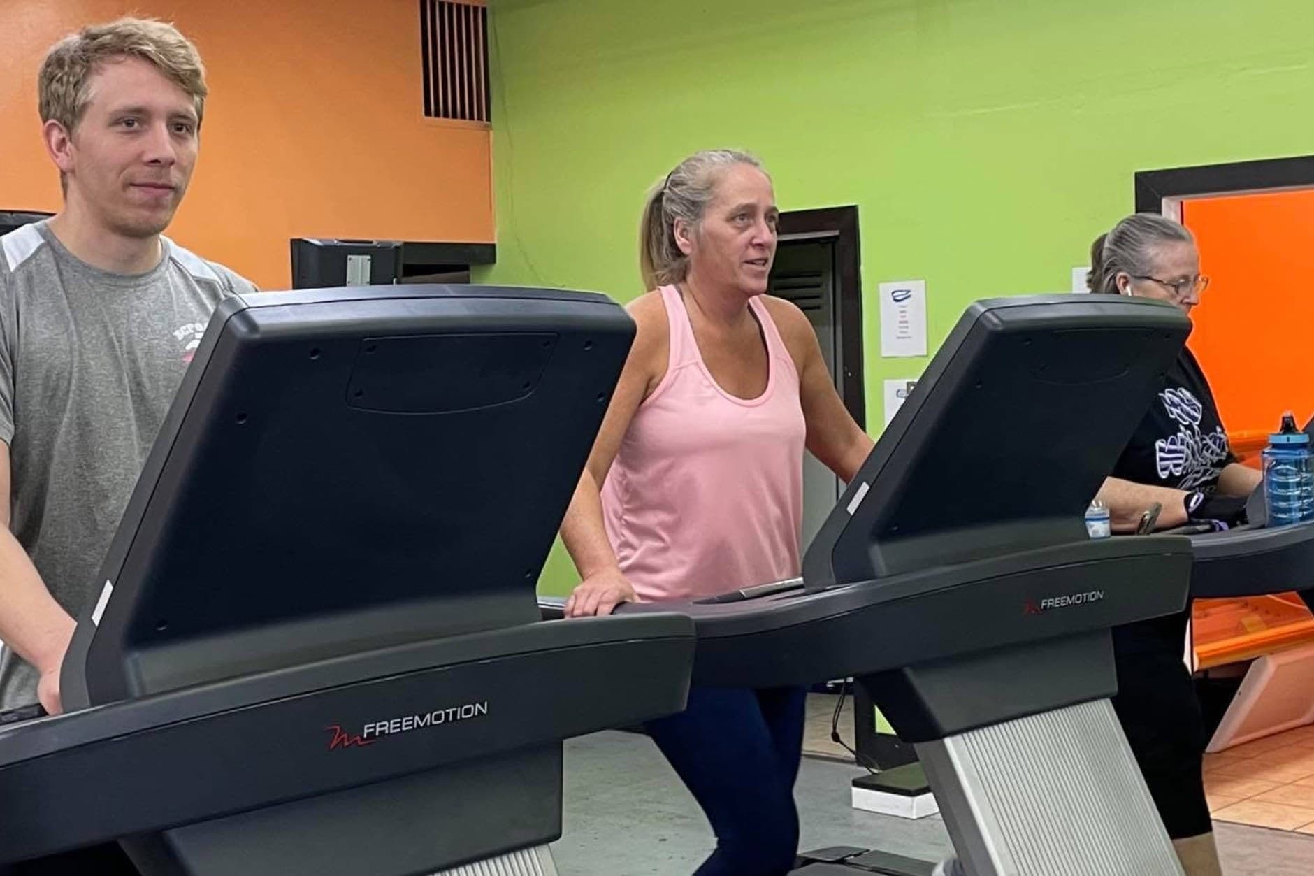 Members on the treadmills at Absolute Fitness